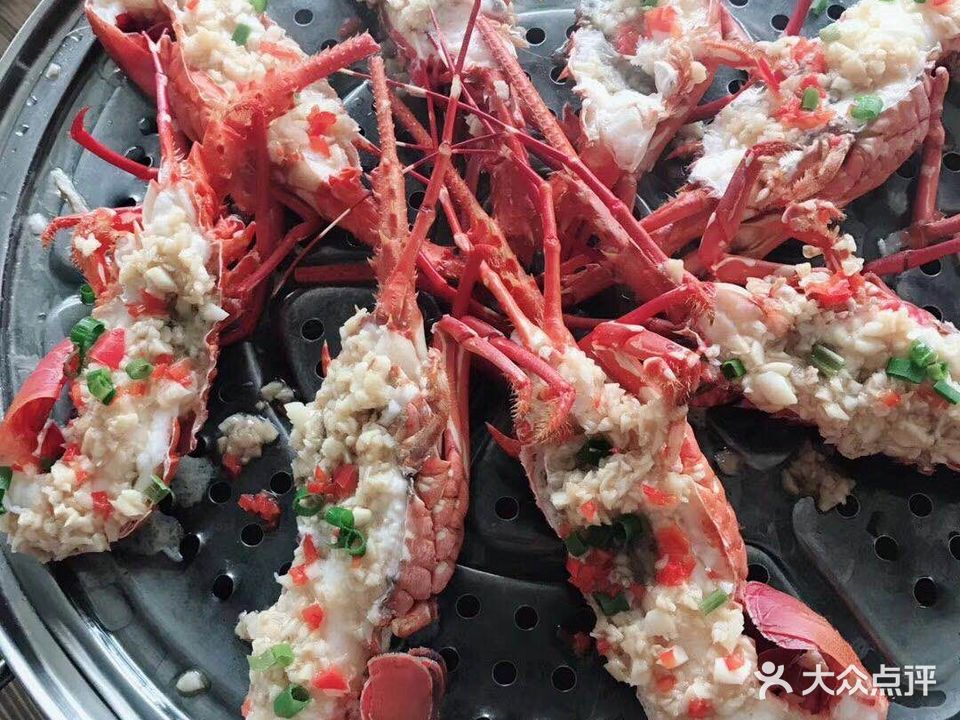 荣鑫海鲜桑拿菜馆