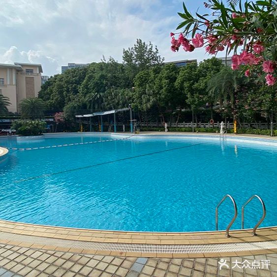 湘潭盘龙山庄大酒店-游泳池