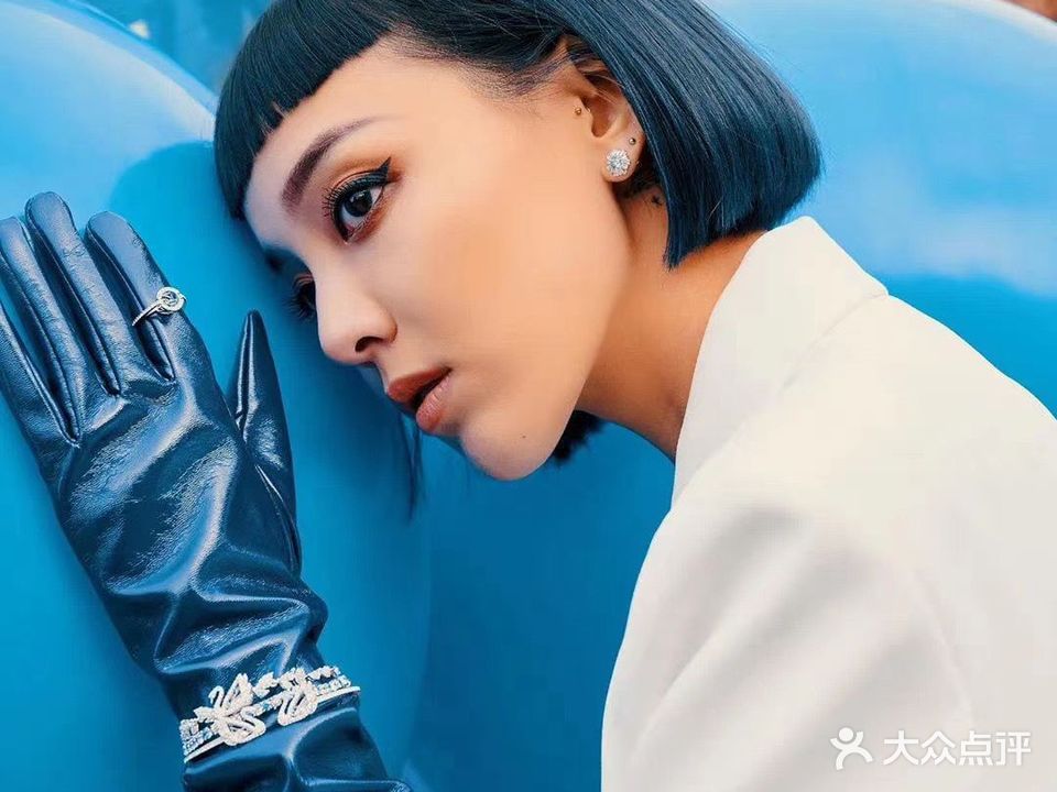 你真美专业美发连锁沙龙(兴安路店)