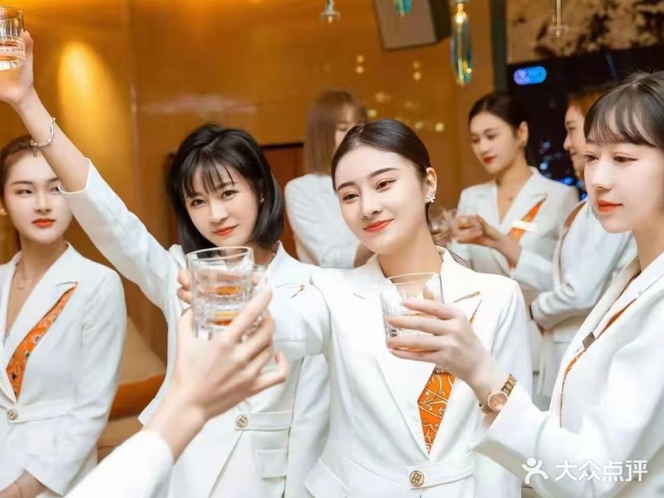 佳人KTV(上海路店)