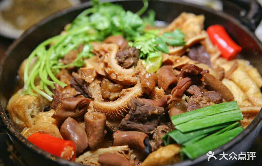 聚源牛杂煲(海甸岛店)