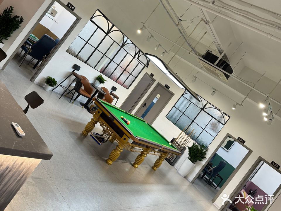 漂亮宝贝棋牌室