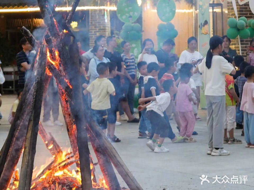 港岛牛湾山庄