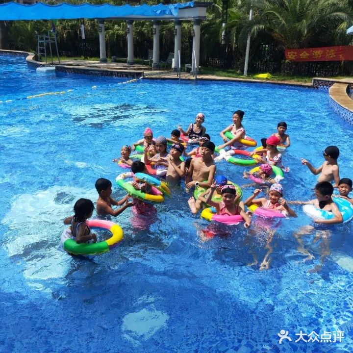 天成体育山水湾游泳馆