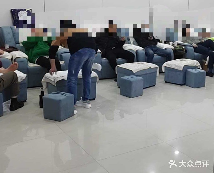 武林专业修脚房(新河路)