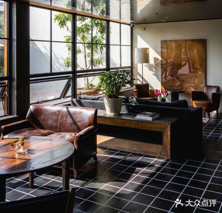 Bistro LachaLacha拉恰拉恰·小酒馆·天台餐吧
