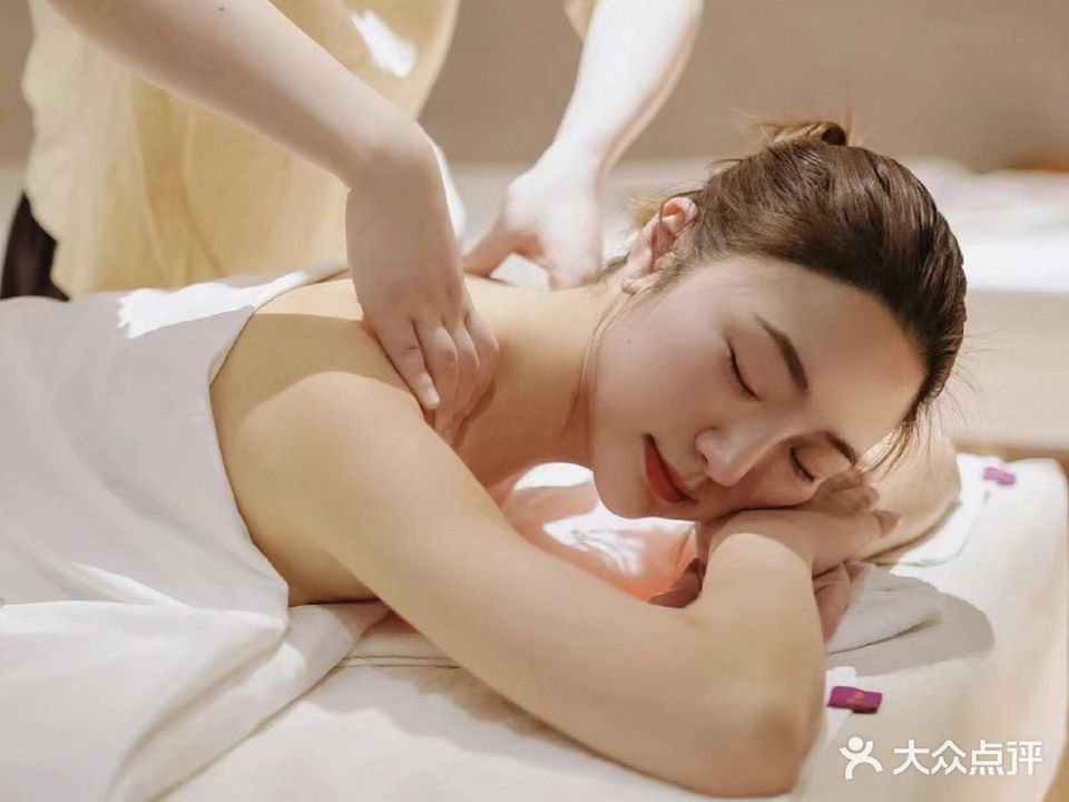 切尔茜美容美体养生馆(杏花园店)