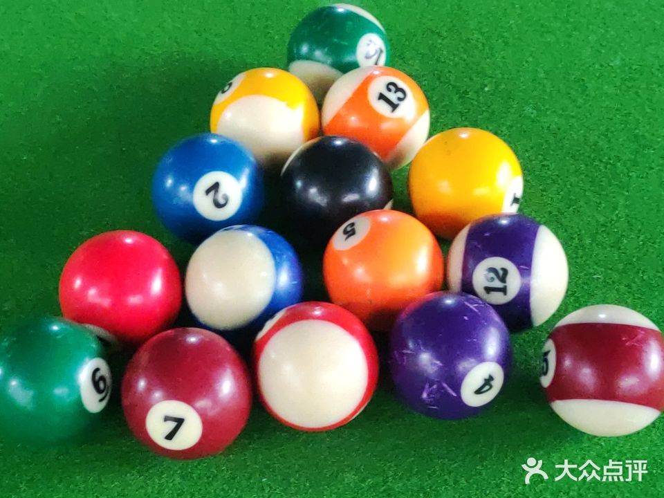 世和台球棋牌室