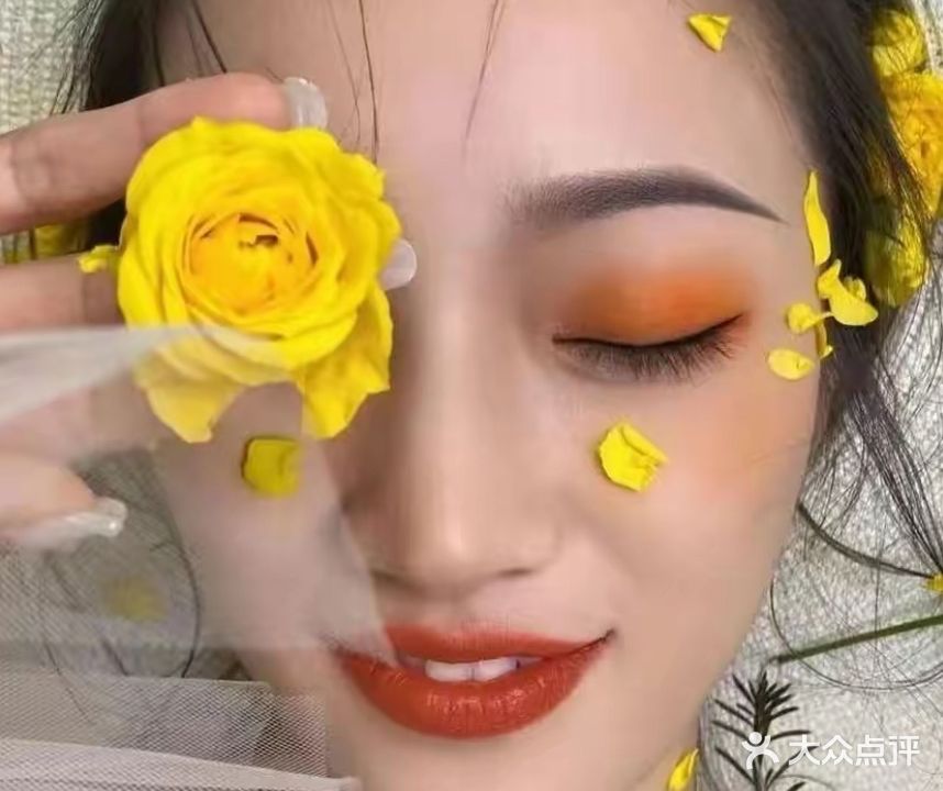 芳芳纹绣(壹号福街店)