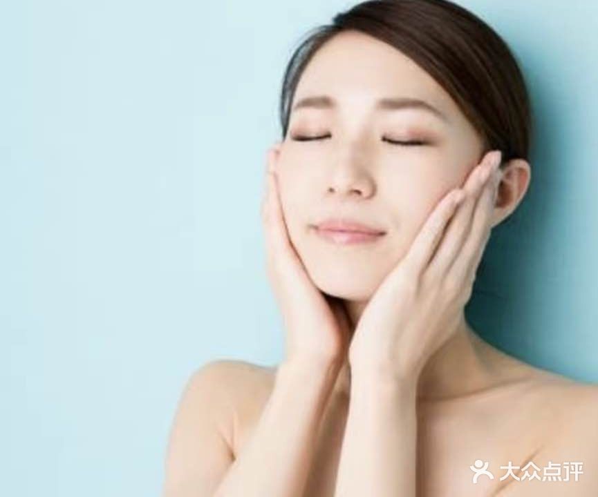 七悦佰