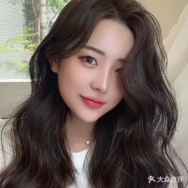 诗卡造型