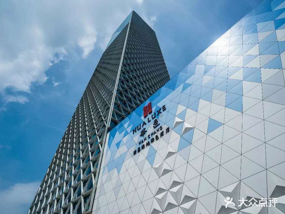 南昌绿地华邑酒店游泳健身中心