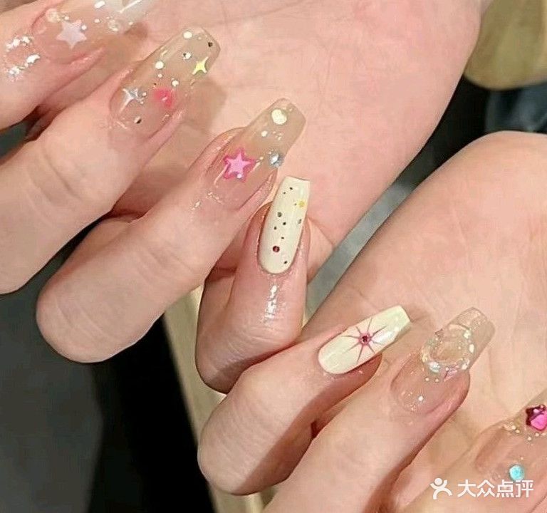 关于我们美甲美睫