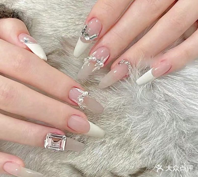 芷萱美甲美睫
