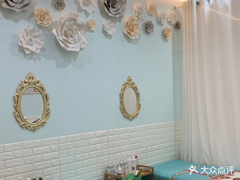 悦尚焕肤管理中心(华田商业广场店)