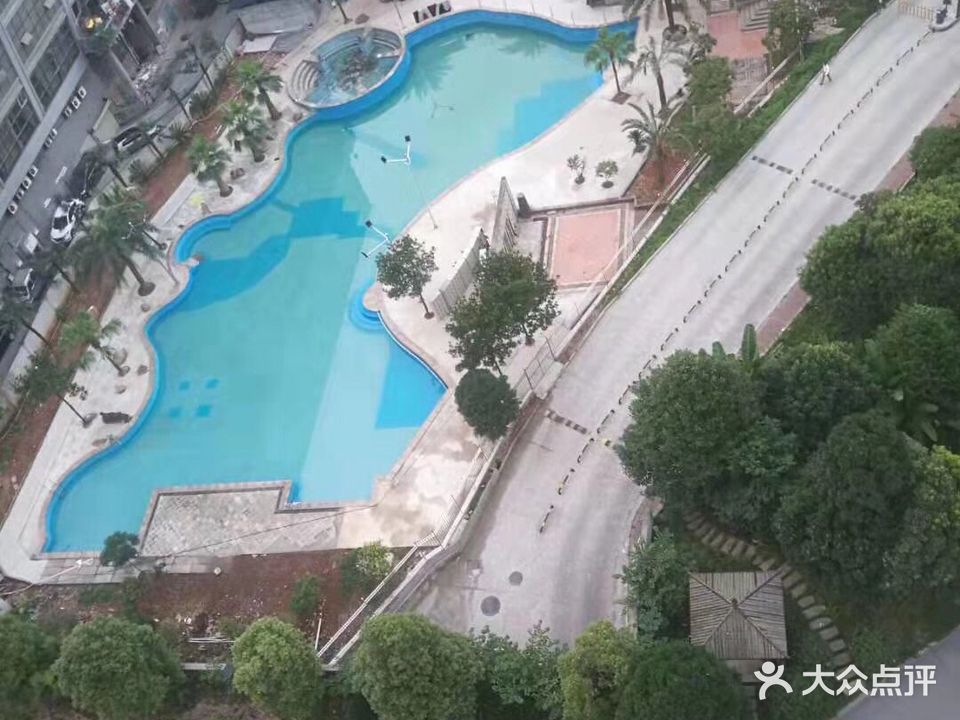 香博堡游泳池
