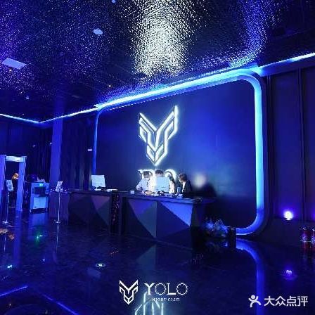 YOLO电音派对剧场(御天城商业广场店)