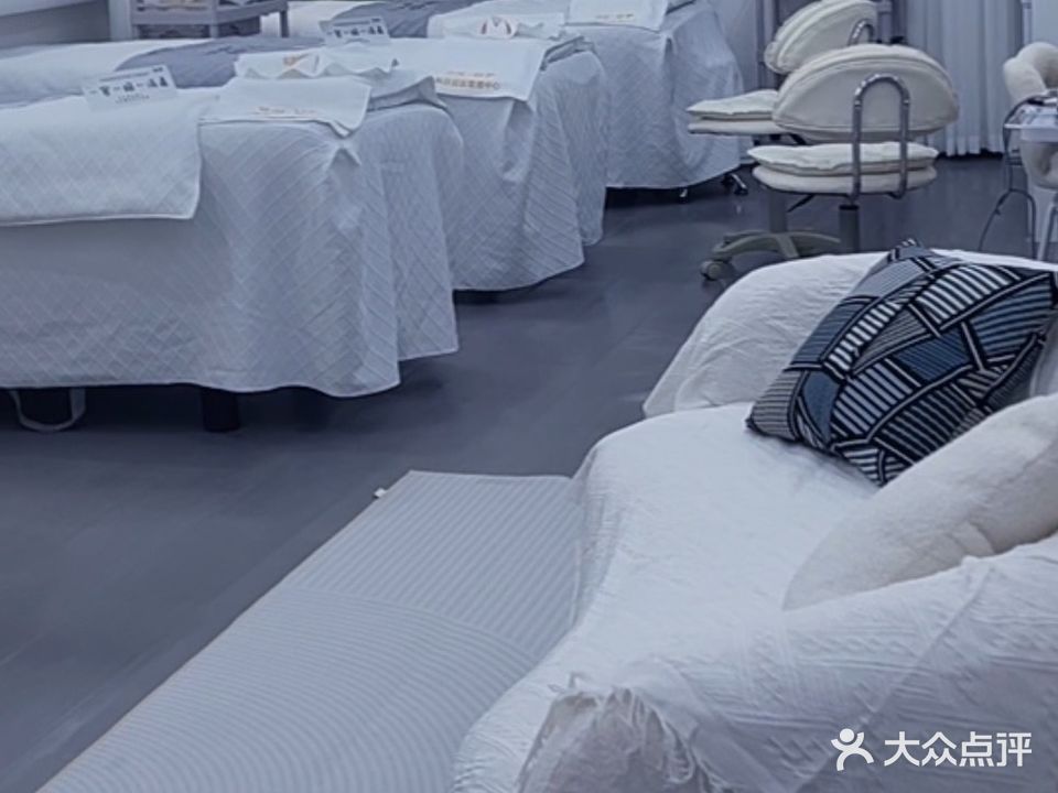 柏梦造型护肤养生SPA
