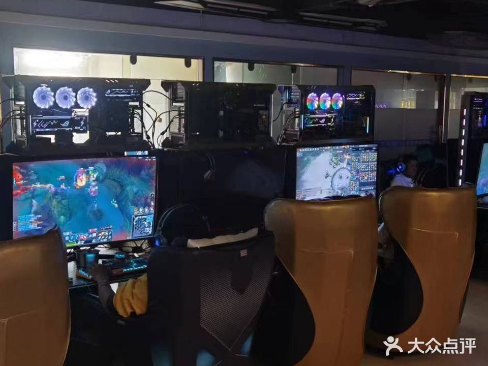 俊虹网吧