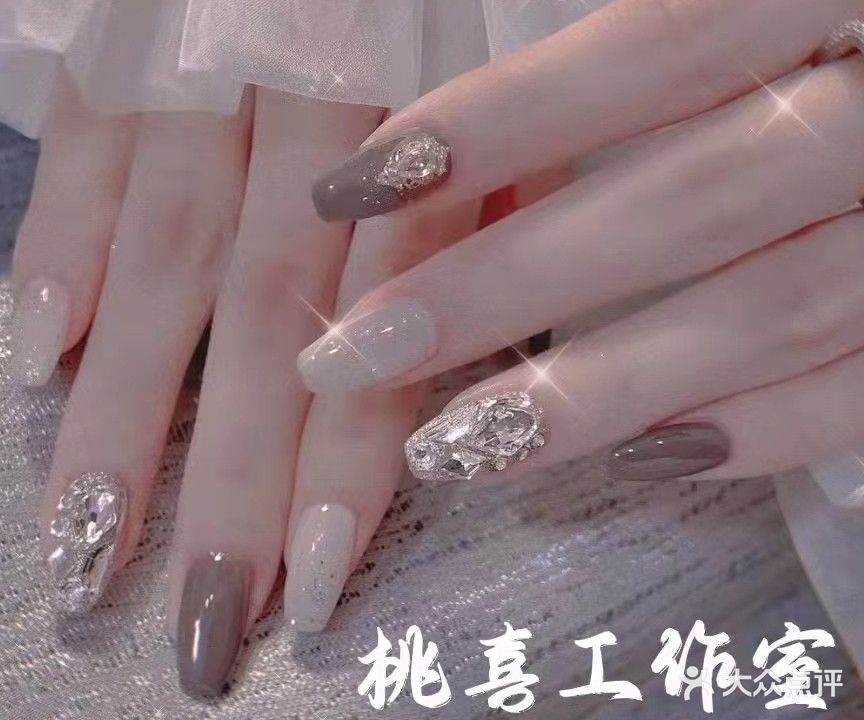 桃喜日式美甲美睫半永久(康业现代城店)