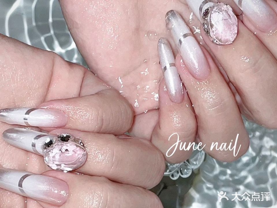 June Nail Salon(和兴广场店)