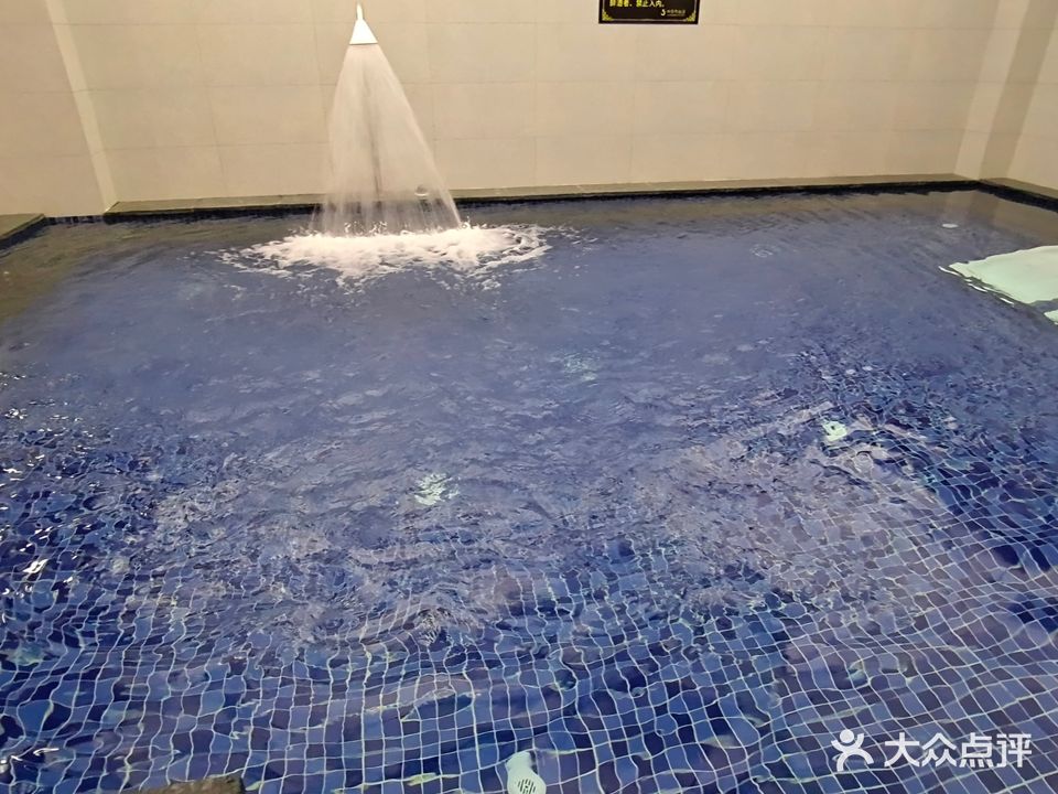 丽景湾酒店洗浴部