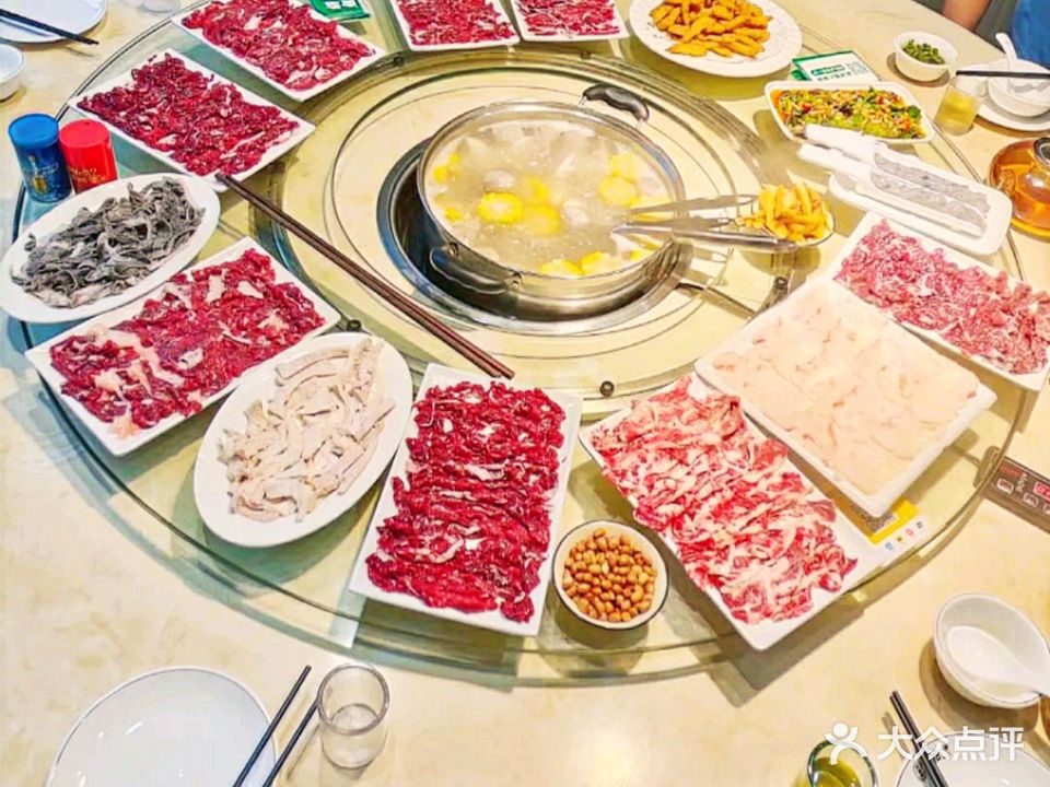 隆记鲜牛莊(仲恺店)