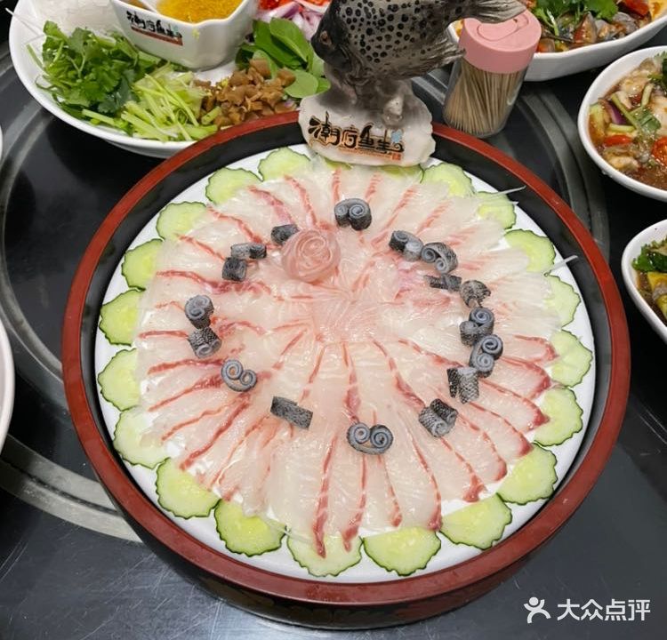 潮府鱼生·生腌·砂锅粥
