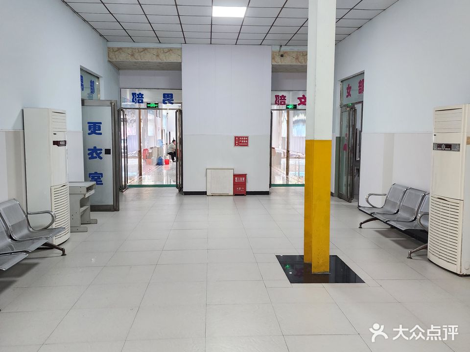 东方水韵游泳馆d