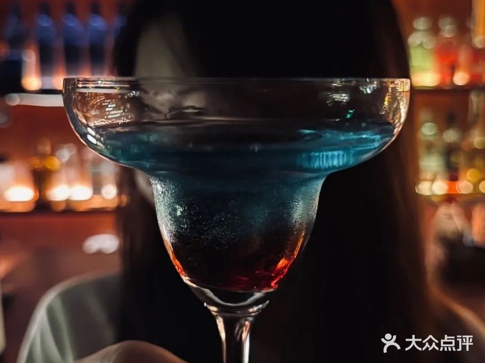 前海live音乐酒馆
