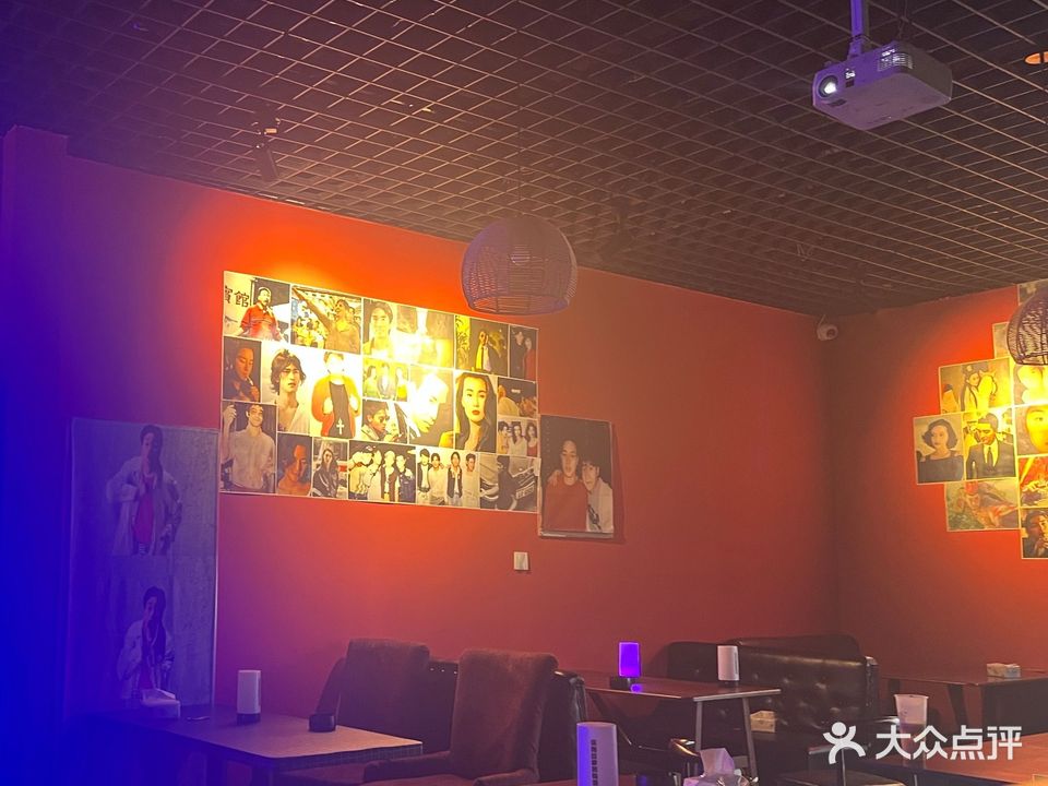 九顶港相奎八约闱风酒馆