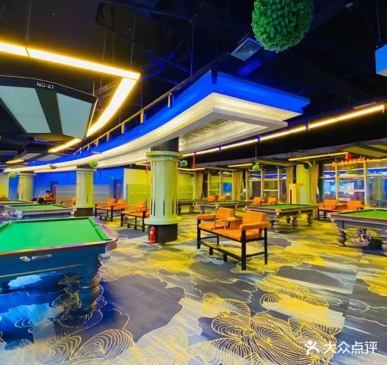 百酷台球俱乐部(库尔勒天百购物中心店)