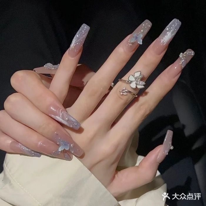 仟寻美甲