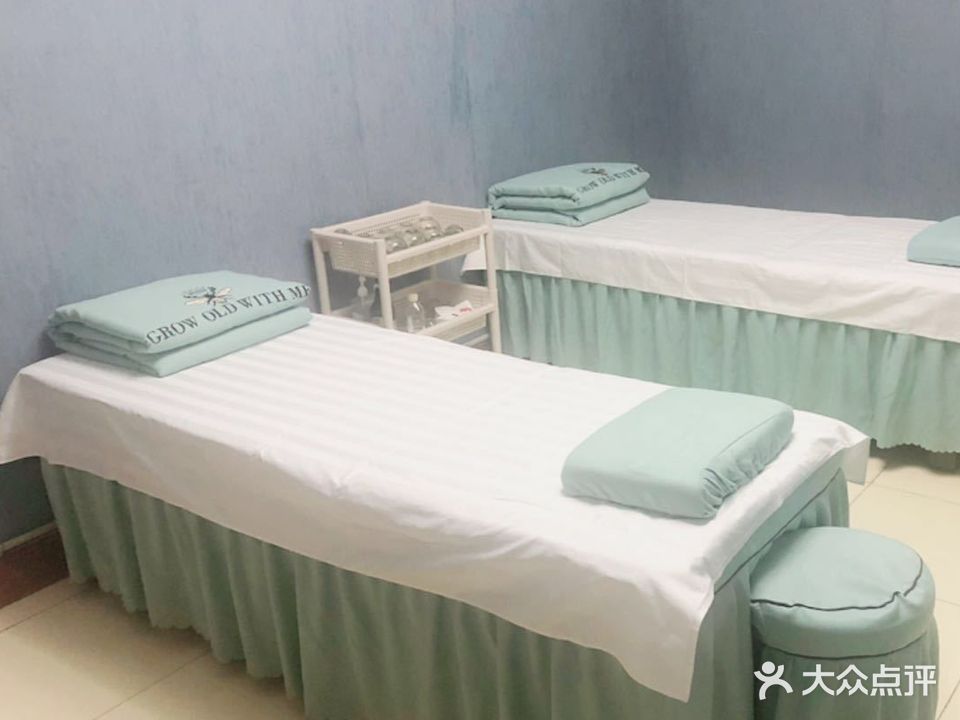 邱康推拿(明珠巷店)