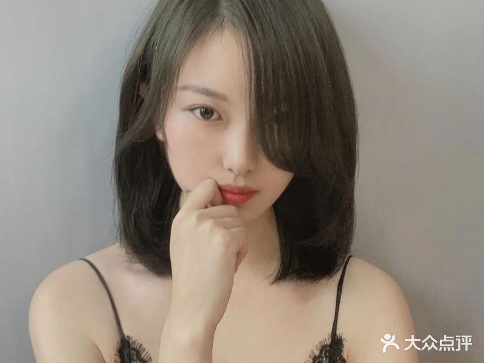 领先理发美甲