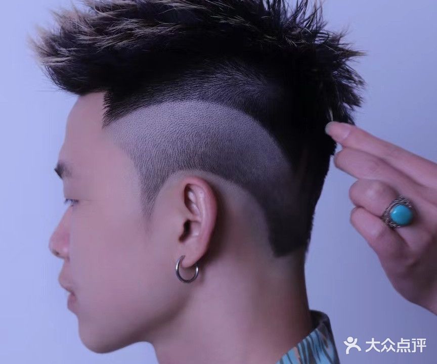 铭记美发美甲工作室(旺世华府店)