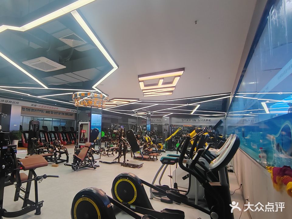 莱美瑜伽游泳健生会所