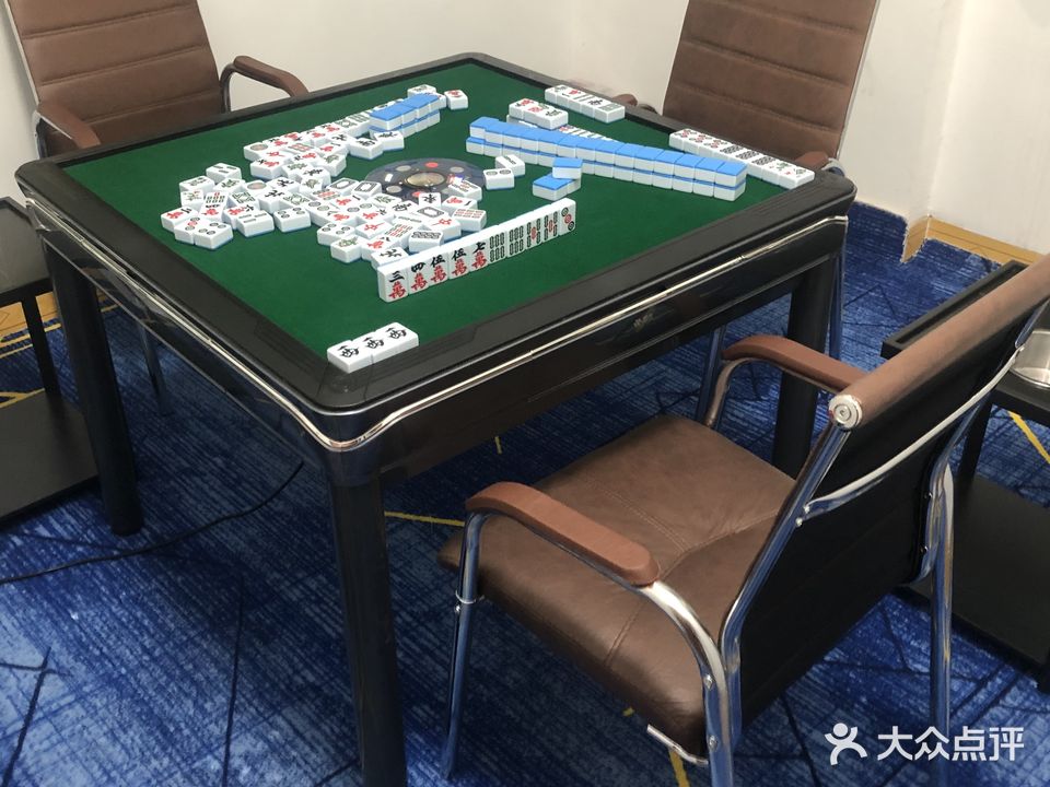 扫一扫棋牌室·24小时自助