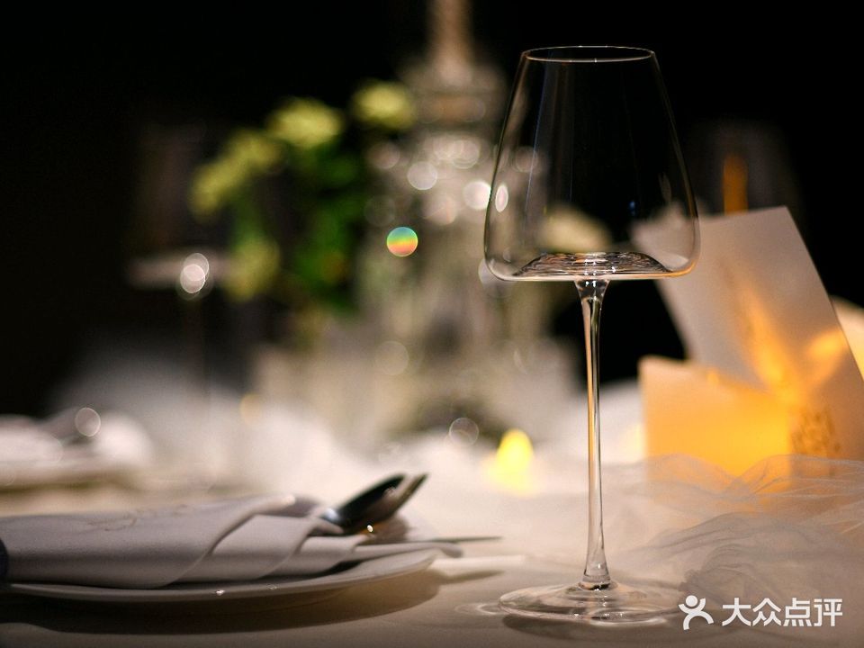 橘洲恋人·预订制西餐厅(渔人商业广场店)