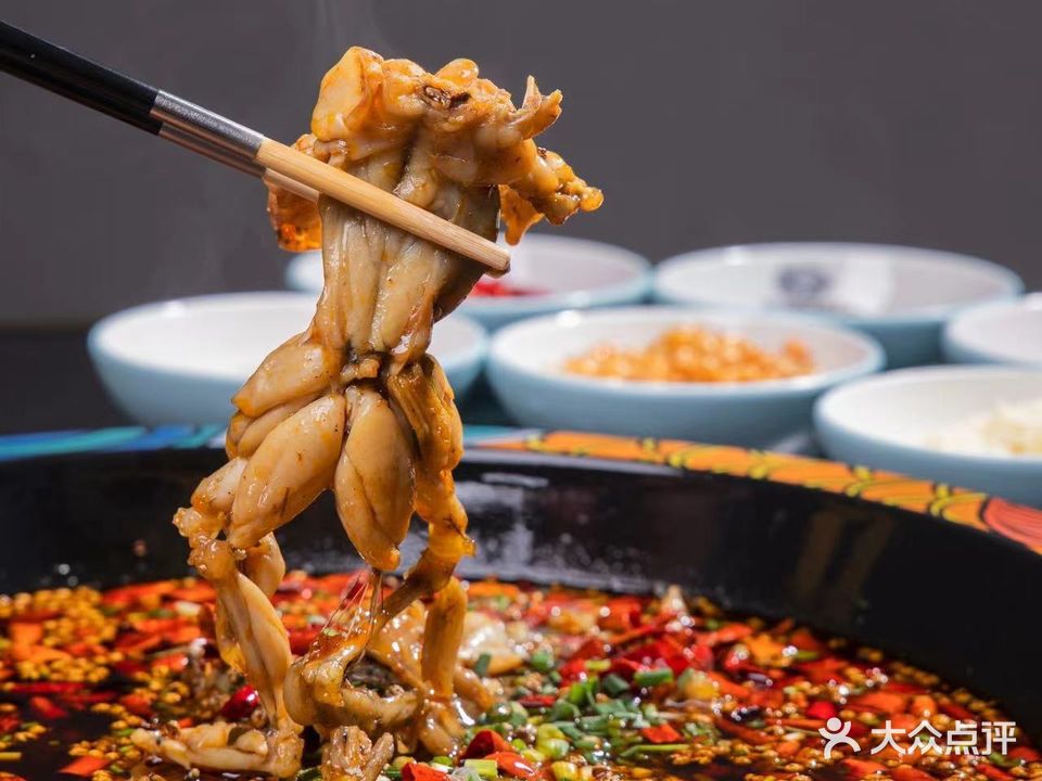琼鲜阁·脆皮鸡火锅(红树林觅街店)
