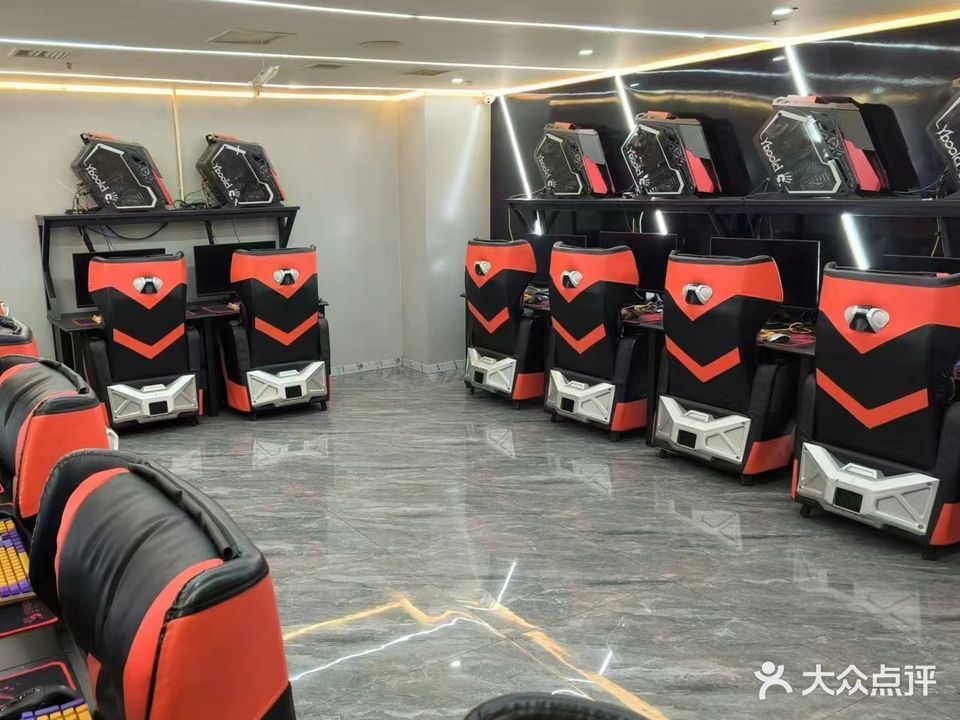凯迪电竞馆二店(站前路店)