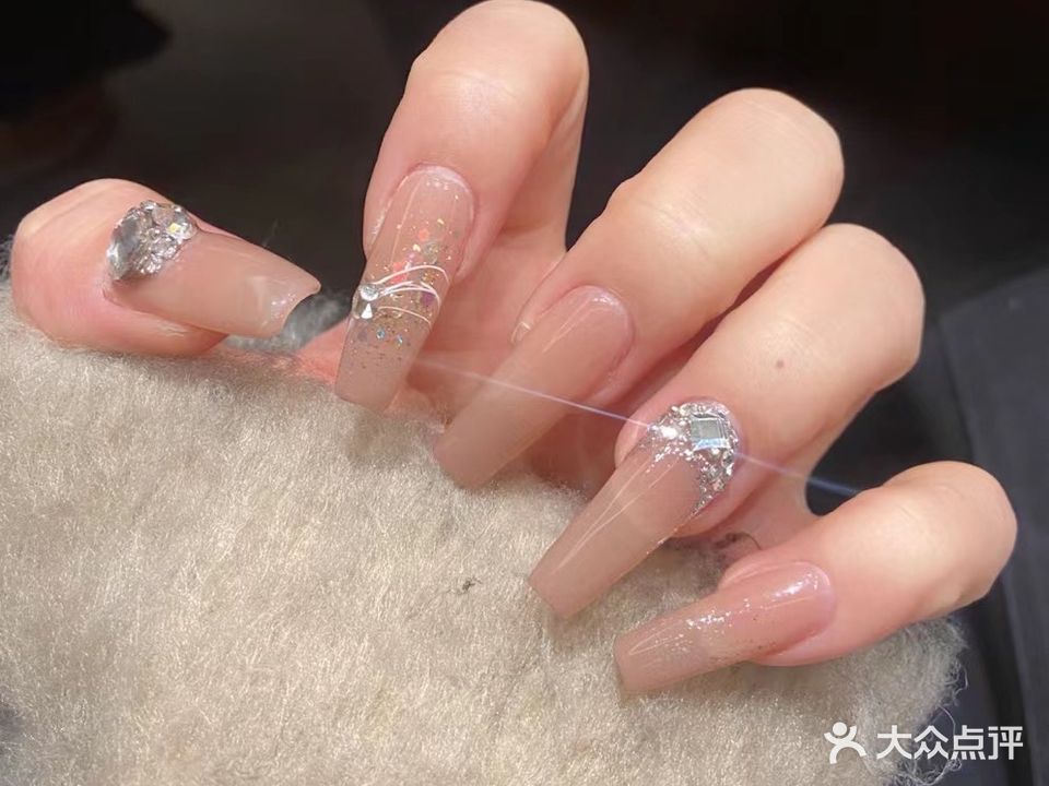 且慢·美睫美睫·纹绣(泰鑫现代城店)