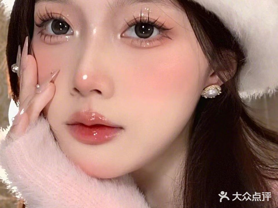 可莹美妆工作室(面前坡·冠盛天耀园店)