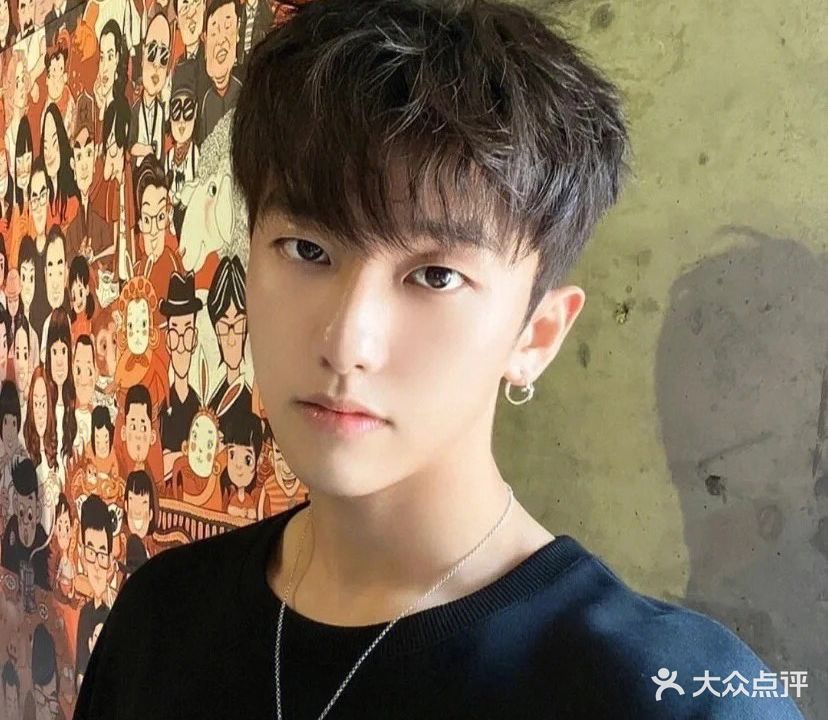秦沙龙