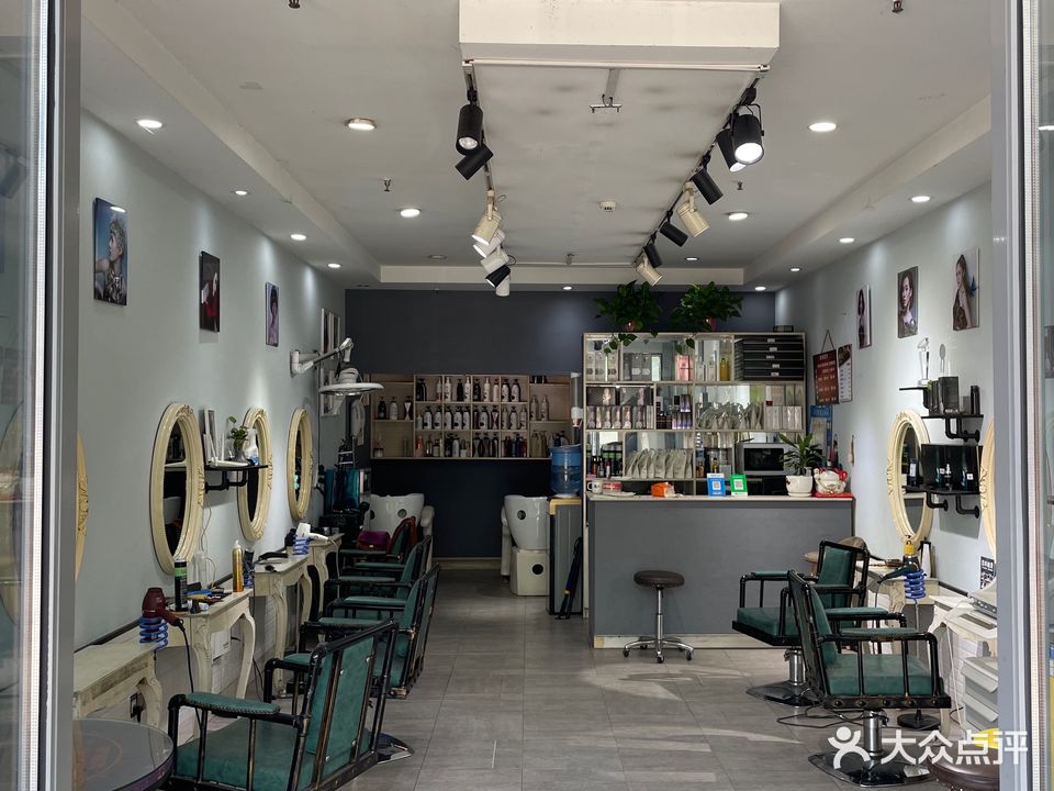 独领美发沙龙(金亿城店)