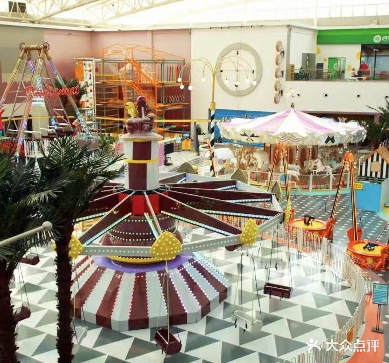 未来城环游超乐场(天赐未来城店)