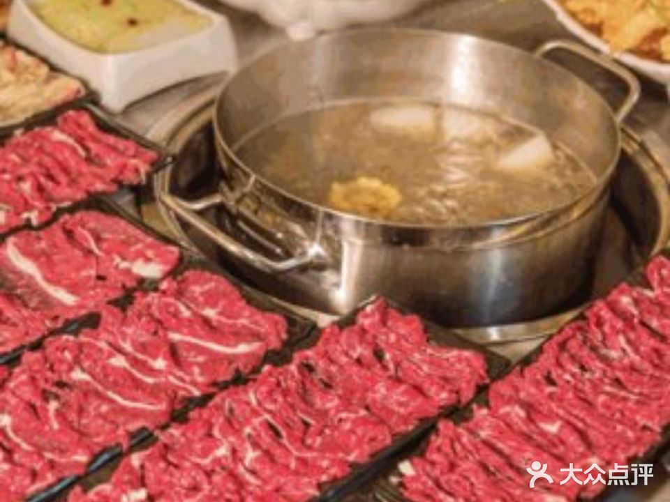 潮牛岛鲜切牛肉自助火锅(吾悦广场店)