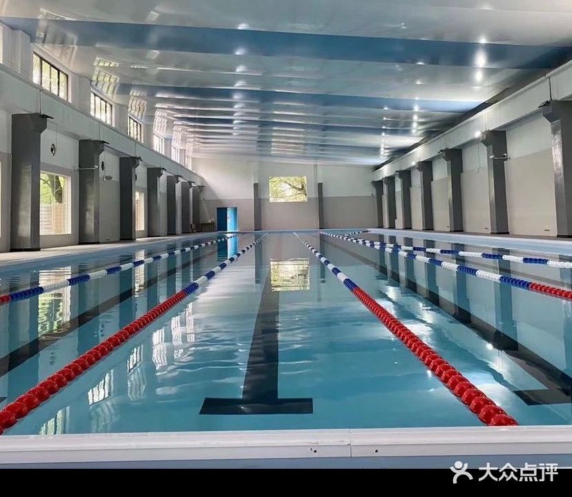 悠泳游泳综合馆(河西店)
