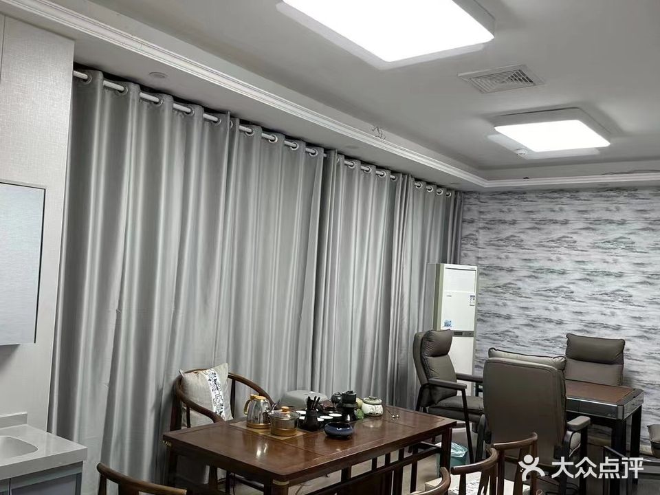听胡休闲国粹馆