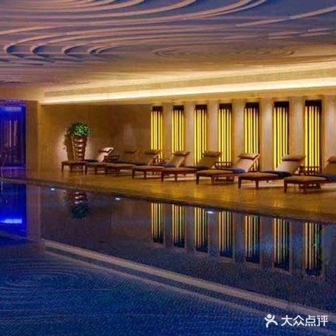 丽笙世嘉九点游泳健身中心